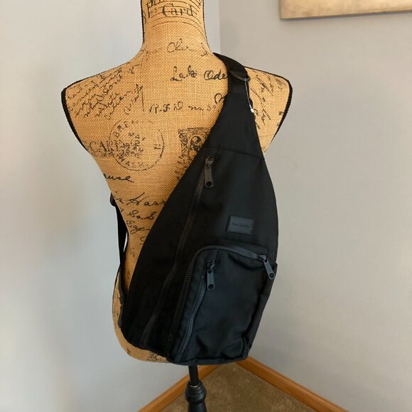 Vera Bradley Sling Backpack Bag NWOT Black main image 6